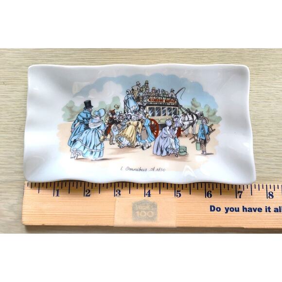 LIMOGES-PORCELAIN-TRINKET/DISPLAY DISH-Scalloped Edges-L' Omnibus . 1830-France - Picture 8 of 11